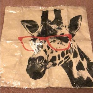 Giraffe pillow cover